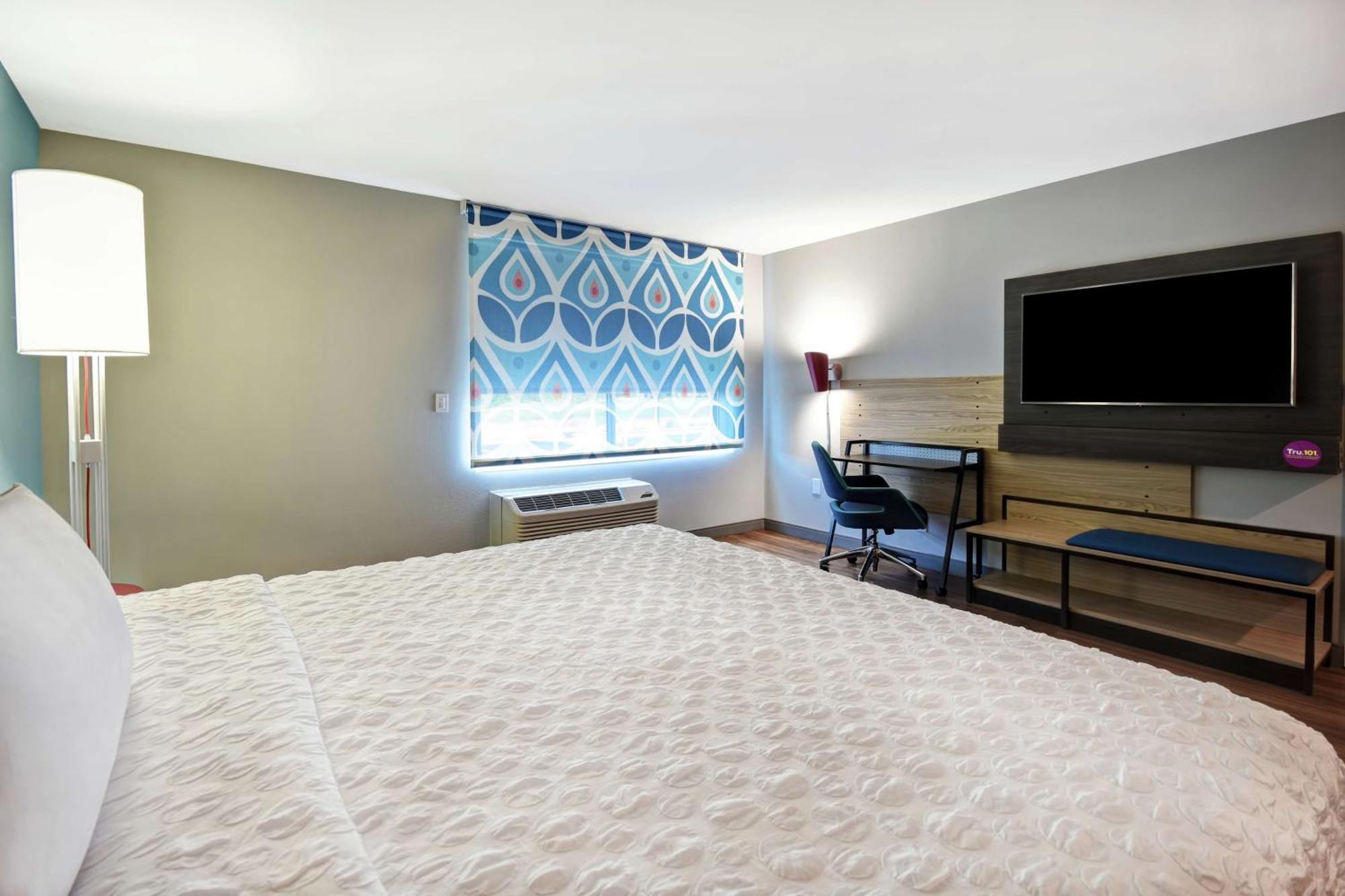 Tru By Hilton Wytheville Va Bagian luar foto